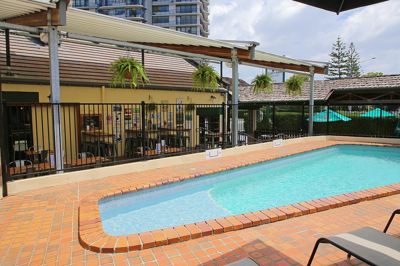 Darcy Arms Hotel Motel Gold Coast Exterior foto