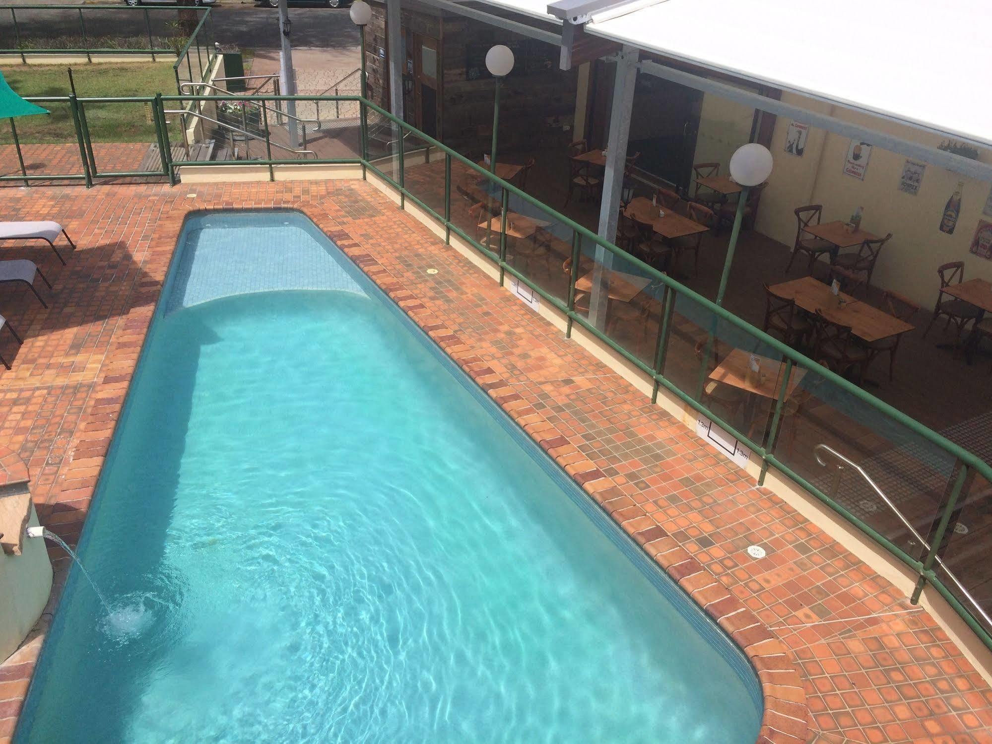 Darcy Arms Hotel Motel Gold Coast Exterior foto