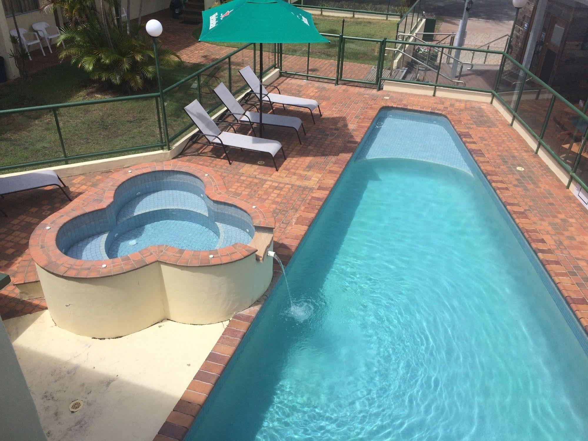 Darcy Arms Hotel Motel Gold Coast Exterior foto